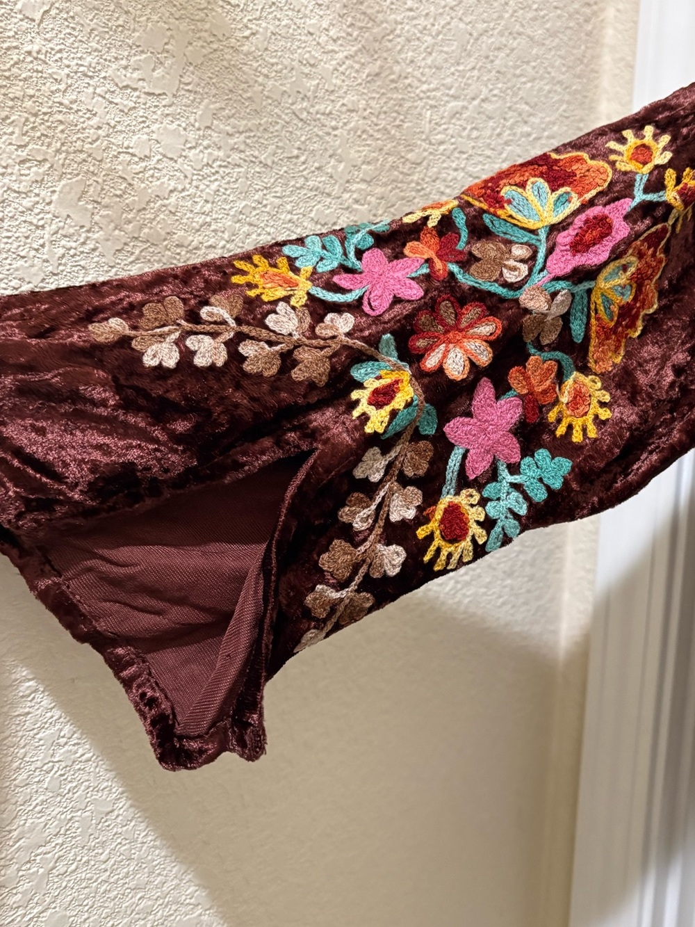 Angel Heart Boutique Embroidered Velvet Tunic - Picture 3 of 5